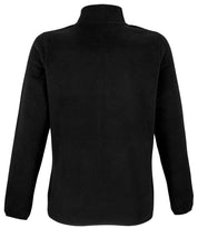 03824 Black Back