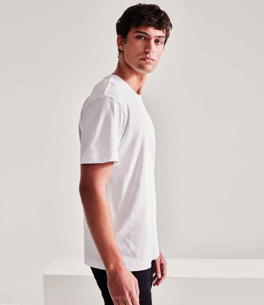 AM15 White Model