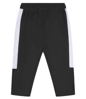 LW830 Black/White Front